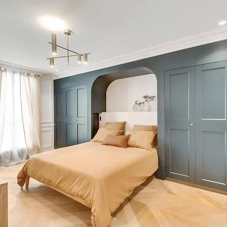 1bedroom # 4pers # Arc De Triomphe # Trocadero # Apartment Paris